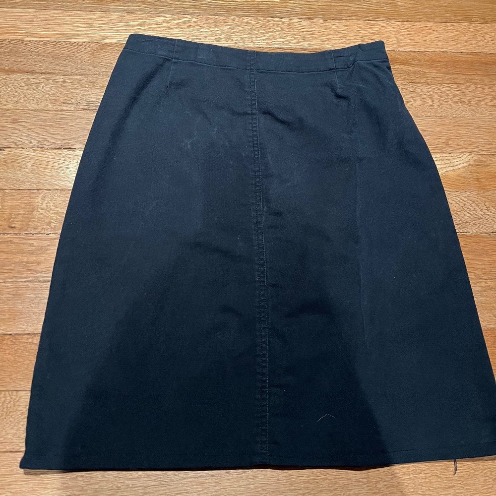 Black skirt